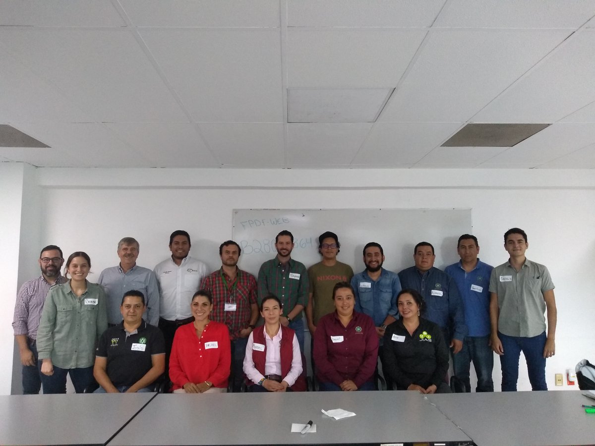 #Recuento2019
Así vivimos en octubre los primeros talleres de capacitación a #JuntasIntermunicipales sobre la estrategia estatal #REDD+  ¡Gracias <a href="/aipromades/">Aipromades</a> @JIAS_AltosSur <a href="/JICOSUR/">JICOSUR</a> <a href="/JIRA_MX/">JIRA</a> <a href="/JIRCOMx/">JIRCO</a>  <a href="/LaJISOC/">JISOC Jalisco</a> <a href="/JIMAV_Jalisco/">JIMAV</a> <a href="/JINOR16/">JINOR</a> <a href="/Mexico_TNC/">TNC México</a> y <a href="/SemadetJal/">SEMADET Jalisco</a>!