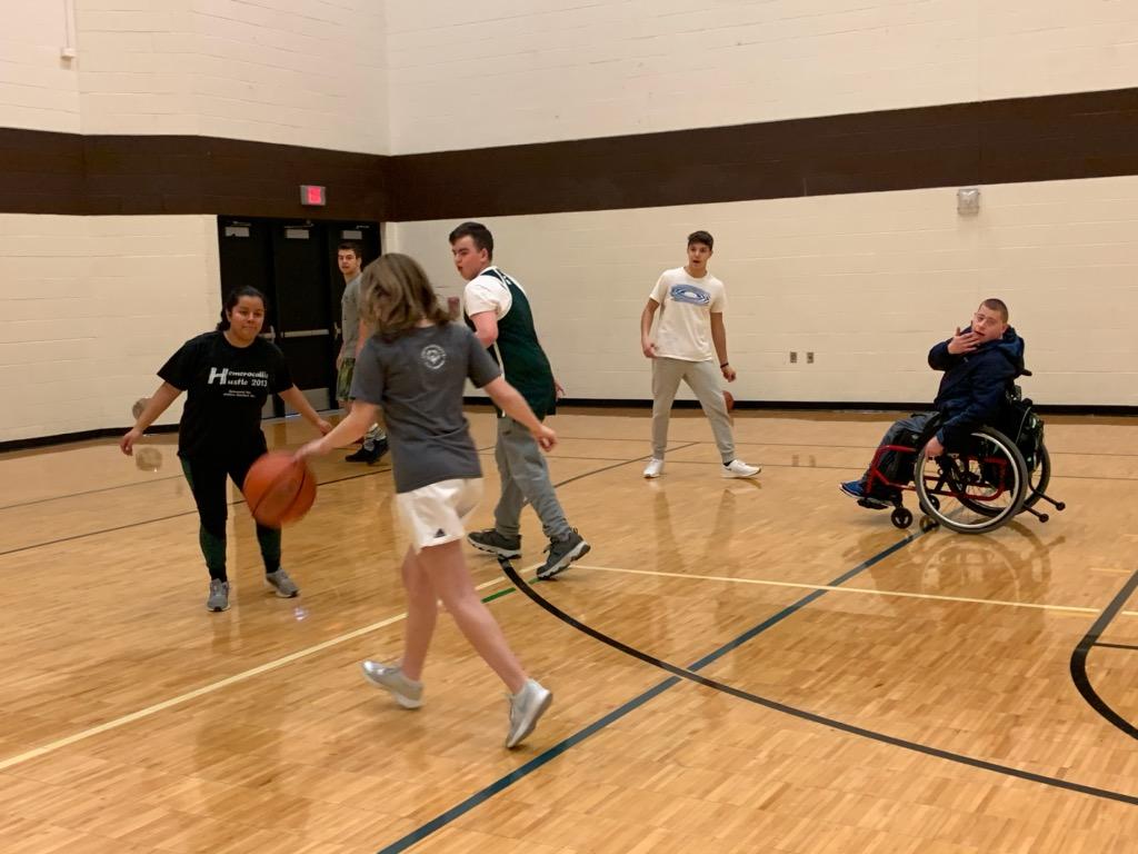 zeelandlinks's tweet photo. Our fourth season of UNIFIED sports began yesterday with our first basketball practice of the season! Our first game of the season will be January 10 @ 4:30 before the East/West basketball games. We can't wait! Thanks @SpOlympicsMI for making unified sports a reality! https://t.co/LeKeEXLfVe