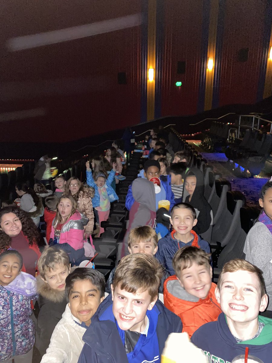 cherylynnm's tweet photo. The group of fourth graders had a fun time at the movies today! 🎥 🍿 @OakGroveES40 @RooneyAngelina @DawnTurpinO @WCSDEmpowers https://t.co/Moujn2Jmq1