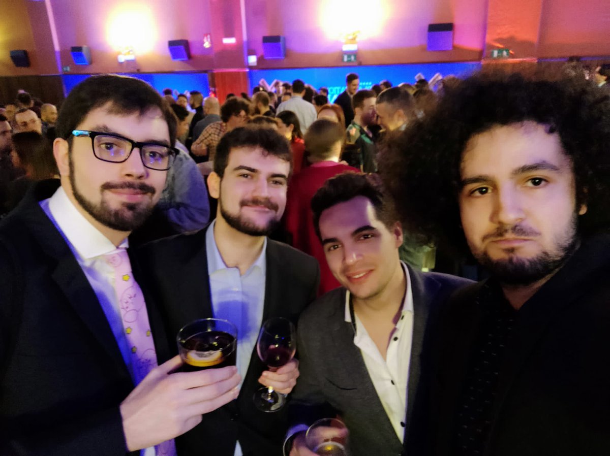 CreisJavier's tweet image. It has been a good night and even better with this peazo (great) team. @OWorksTeam