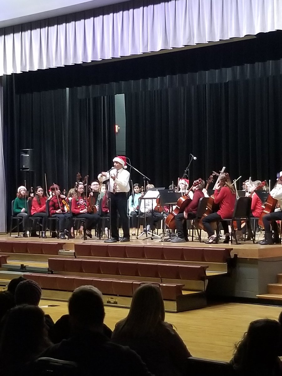 #CougarprideAvl, welcome to the 2019 strings and chorus concert at AMS!