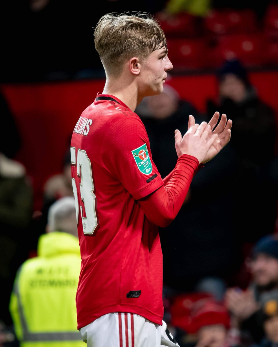 ManUtd's tweet photo. 🎵 As the Reds go marching on, on, on! 

#MUFC 🔴⚪️⚫️ https://t.co/6nC8sBWSnp