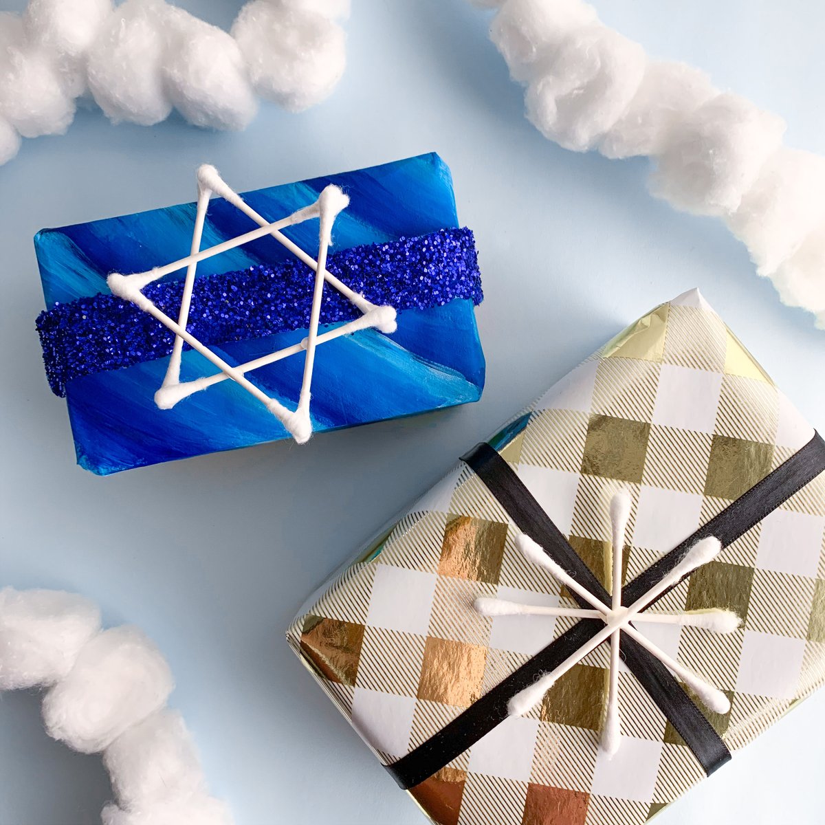 SwisspersCotton's tweet photo. It’s all in the details ❄️🎁! Use Swisspers Cotton Swabs to frost the top of your gifts with this easy and wintry craft. Head to our latest Instagram post to find out how: https://t.co/z4qhi3xQcu https://t.co/mEDjC03DEk