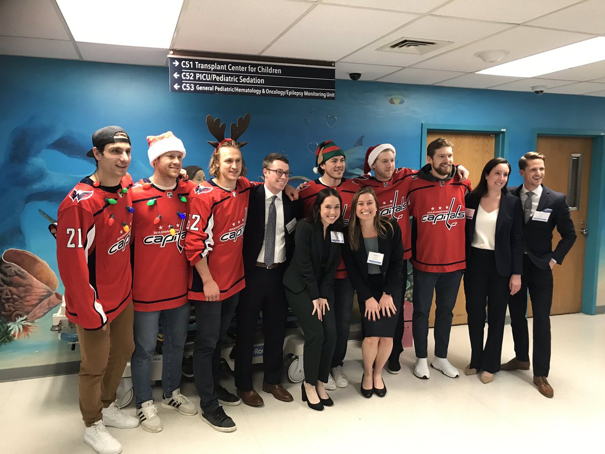 kbhawkins1's tweet photo. Thanks @Capitals for visiting today and make everyone’s day (including future pediatricians on their interview day! ) #CapsCare @MedStarGUH @GUMedicine #GeorgetownPediatrics https://t.co/nX6C05si3D