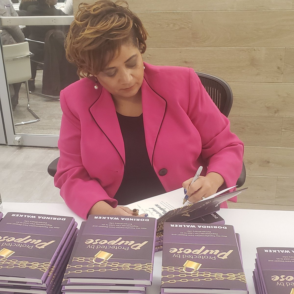 DorindaWalker's tweet photo. #WednesdayVibes - Enjoyed my time as a featured keynote speaker sharing my #ProtectedByPurpose journey with leaders at the @URI_NYC https://t.co/NLPY4Tf8Fq
