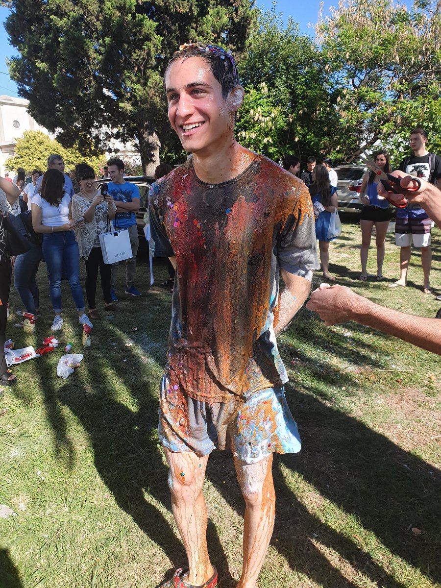 Gabriel_Cjs's tweet photo. Costó pero se llegó, soy medico la puta madreee 💪🏼😁 https://t.co/Rpi23UIucD