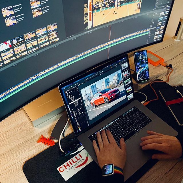 ChilliNamToPali's tweet photo. Rosteme a s námi musí růst ostrý tým!

Hledáme k nám do party editora/ku - postprodukci foto &amp; video:
Úpravy RAW fotek, retuše, střih videa, práce s Adobe balíkem. Animace výhodou. Fotografy a kameramany máme, chceme pouze postprodukci.

Jde nám hlavně o… https://t.co/ZbLCYM6b7c https://t.co/ym0z9EAK4k