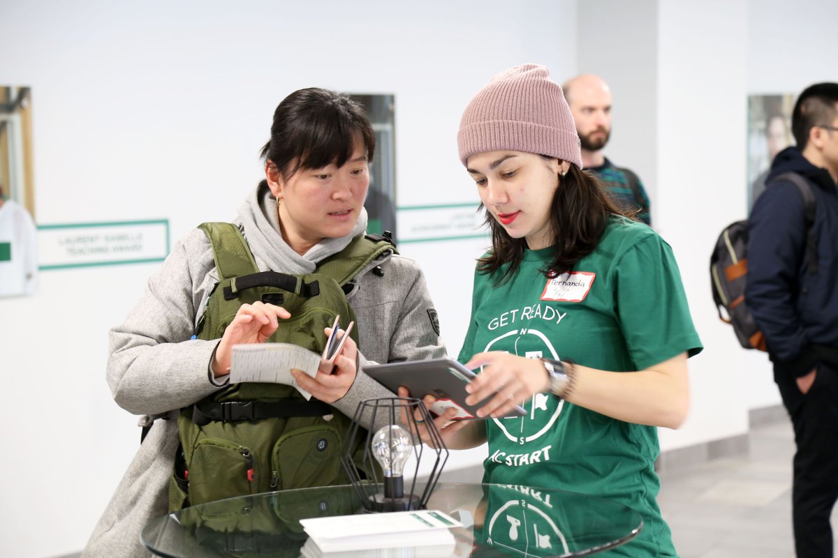 AlgonquinSS's tweet photo. At #ACStart and #ACReStart, we welcomed incoming full-time, first-year Winter students with support for tech, financial aid, registration, AC Cards, and more!
Did you know? You can skip long lineups on campus at #ACDay1 by completing an online checklist!
https://t.co/7p4VCsBQ4t https://t.co/SWNsaEQc9d