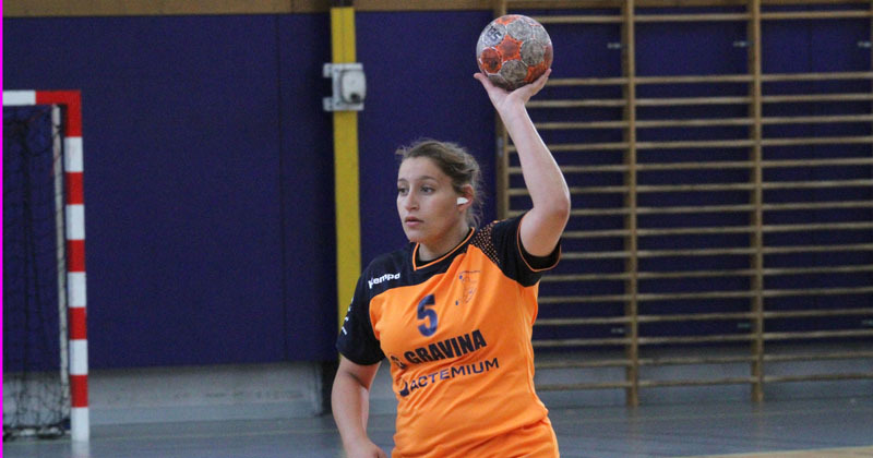 vincentchaissac's tweet photo. Retour aux sources inattendu grâce au handball : Alicia Zouiguira internationale marocaine https://t.co/XyXBif5Bfs https://t.co/MBDDNnpxJM