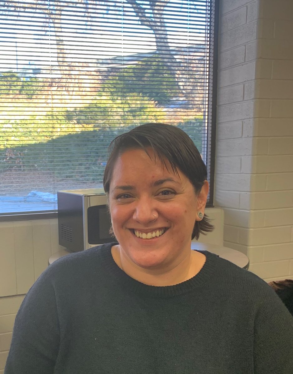 my_dev_child's tweet photo. Our December Employee of the Month is patient services coordinator Jess Cruz! Here are a few things our team had to say: "We love listening to Jess on the phone! She is so kind to everyone and is sure to fully educated them....you can easily hear the care in her voice!" https://t.co/F4t3LuMHIO