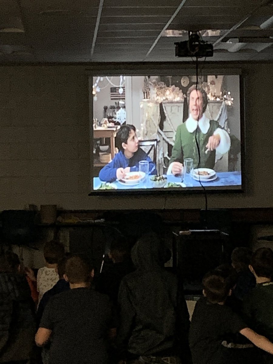 mrhartgis's tweet photo. 4th grade movie night after school today. #Elf is a classic! #success4gis #5thand6thgradetomorrow #candycanes #candycorns #syrup https://t.co/BzqS6cON3w