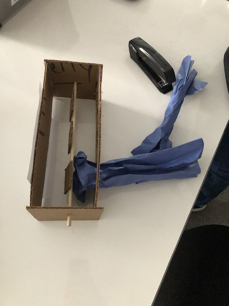 rathclass's tweet photo. βWhen you think about it, crumpling paper is just really unorganized origami.β - 7th grade S as they work on their 3D model for their hydropower presentation #pltwee #EnergyAndTheEnvironment @PLTWorg #spearfishms https://t.co/ZgPH1KeejK