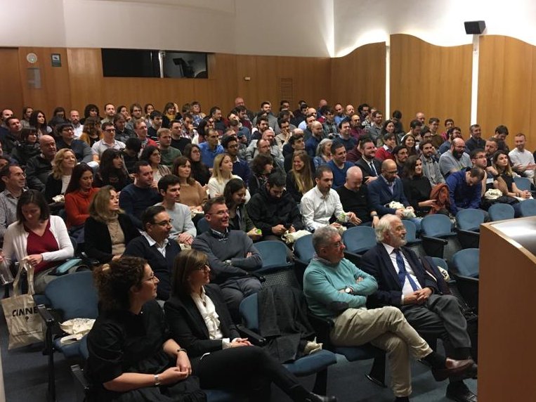 .<a href="/cimne/">CIMNE</a> reúne a todo su staff para dar el pistoletazo de salida al Severo Ochoa en un acto celebrado en la  <a href="/EscolaCaminsUPC/">Escola de Camins</a> <a href="/la_UPC/">Universitat Politècnica de Catalunya (UPC)</a>