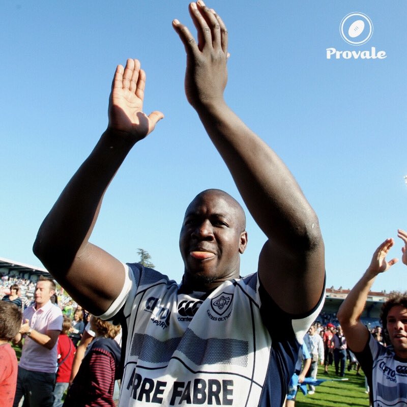 ProvaleRugby's tweet photo. [Carnet Noir]
C’est avec une immense tristesse que nous avons appris le décès d’Ibrahim Diarra, cet homme à la générosité sans nulle autre pareille. Toujours le sourire collé aux lèvres. 
Nous sommes sans mots ce soir. Tu vas nous manquer Ibou.
Nos condoléances émues aux tiens. https://t.co/yHUf14fa0y