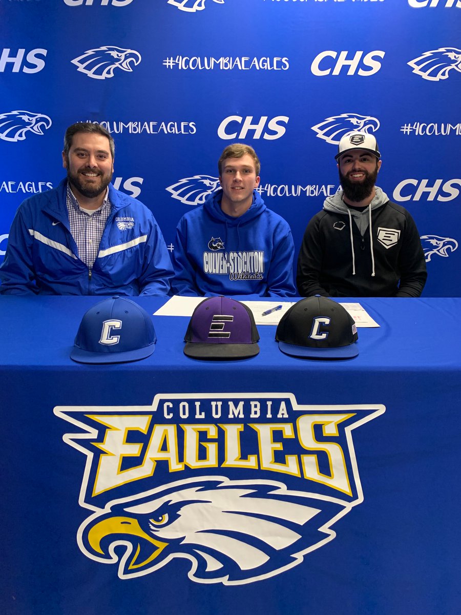 Congratulations to 2020 LHP Cole Froess and his family on signing his NLI to attend Culver-Stockton. #NewFreezer #EEL #Lefty