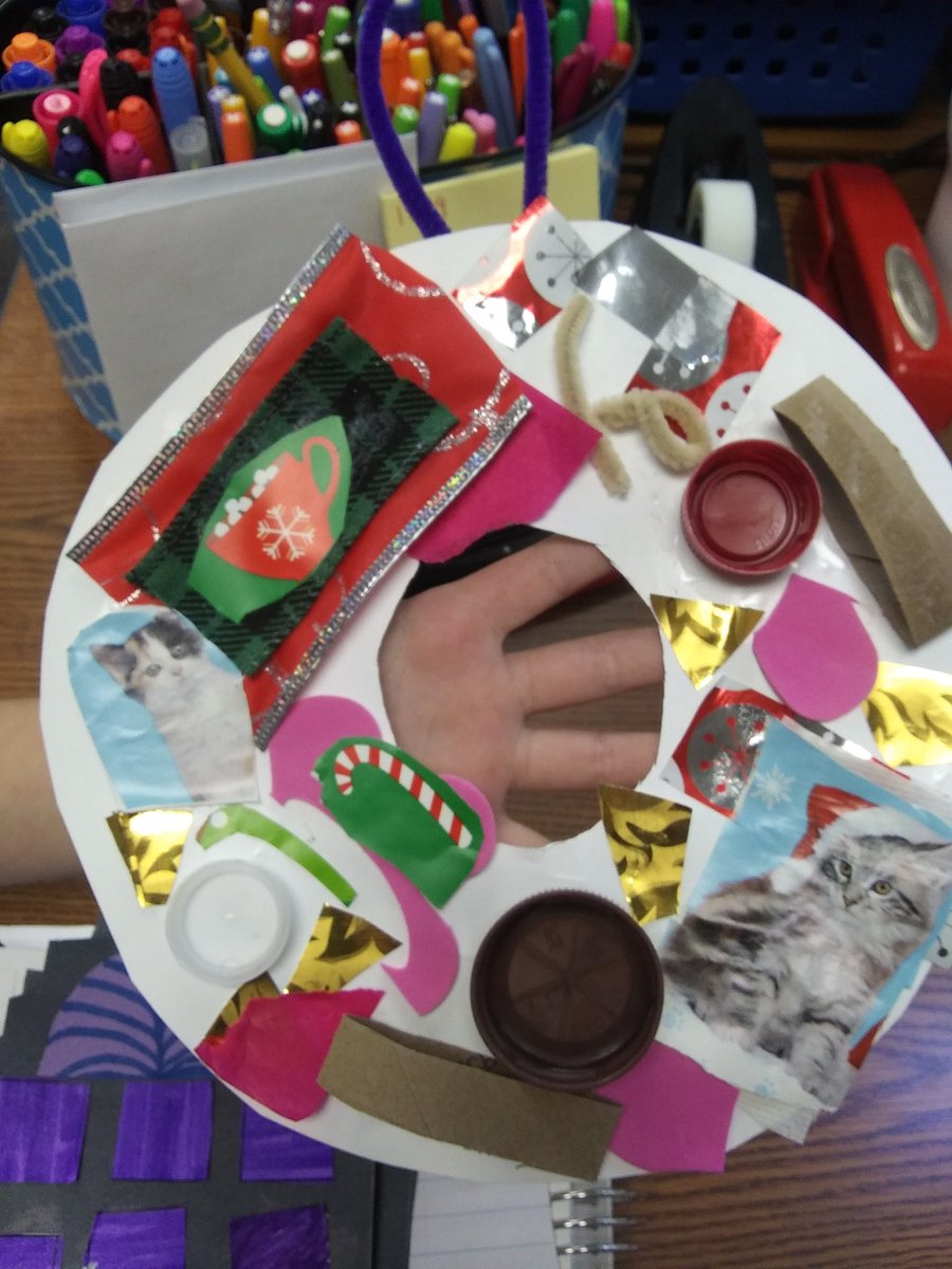 Elizabeth Fox tweet media