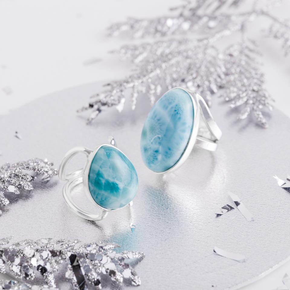 thelarimarshop's tweet photo. White and blue = Purity and serenity ; Beautiful match

https://t.co/sw35tYyXsa

#Xmas #snowwhite #Larimarblue #handmade #925silverjewelry #DominicanRepublic #Barahona #rings
#gifts #Atlantisstone #healingstone https://t.co/2twa0BQP0W