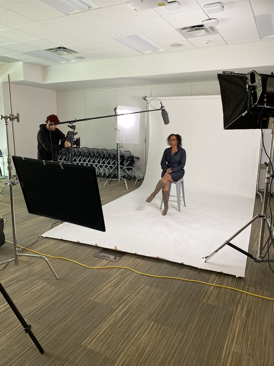 AZCensus2020's tweet photo. SNEAK PEAK: we’re filming PSAs in 15 languages to let Arizonans know the @uscensusbureau #2020Census is SAFE, EASY & IMPORTANT! Stay tuned for the big launch in early January 2020. #AZCensus2020 https://t.co/yf5gskf6IK
