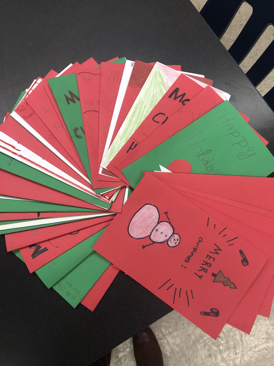 DoYourPartsch's tweet photo. Today our classes practiced simple, compound, and complex sentences by writing their favorite teachers holiday cards! Fun day for @EonTwit and I in #squad240 @WBMS5 https://t.co/TgRExqhF6a