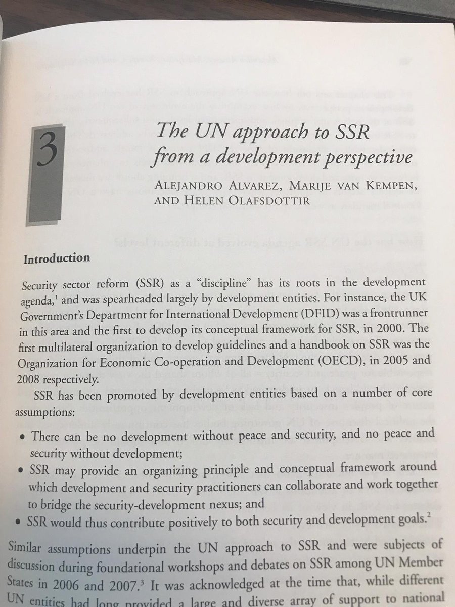 Hot from the press: United Nations and SSR. Contributed to a modest little piece on the development angle of SSR with @alealvarez19 and @marijevankempen 
#SSR #SDG16 #UN #RoL4Peace