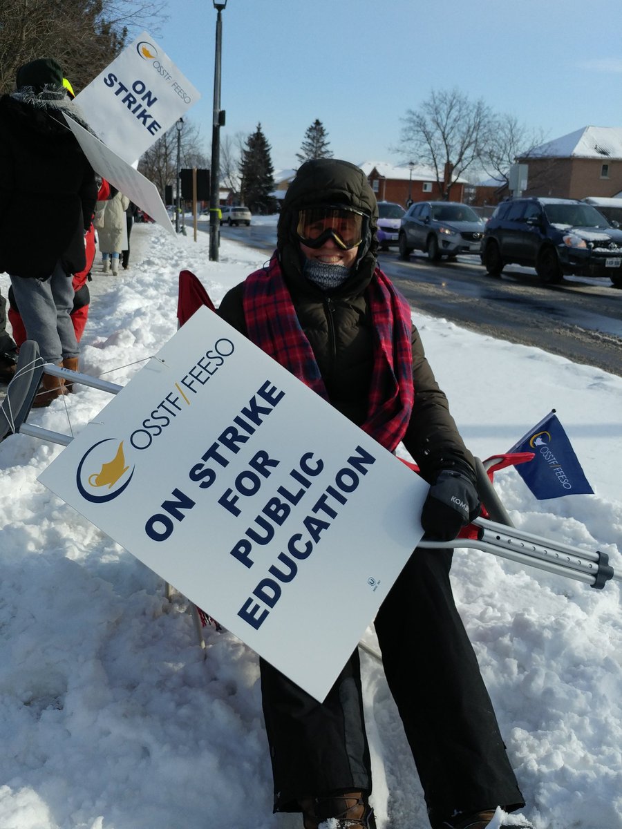 ddeuitch's tweet photo. @Sflecce @fordnation Neither cold weather nor crutches will stop me from fighting for education! #OSSTF #NoCutsToEducation #itsNotaboutmoney #onpoli #onted https://t.co/L93oYjsO5J