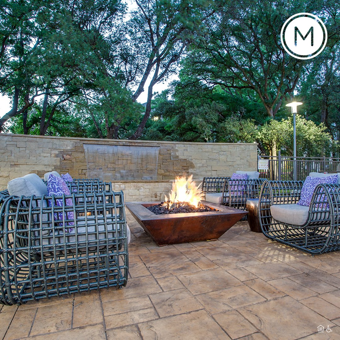 themichaelapts's tweet photo. 'Tis the season to get cozy around the fire and swap stories with your neighbors. 

All that's missing is a few mugs of hot cocoa. ☕️ #Themichaelapts #AustinTX https://t.co/nAJLxwHy4m