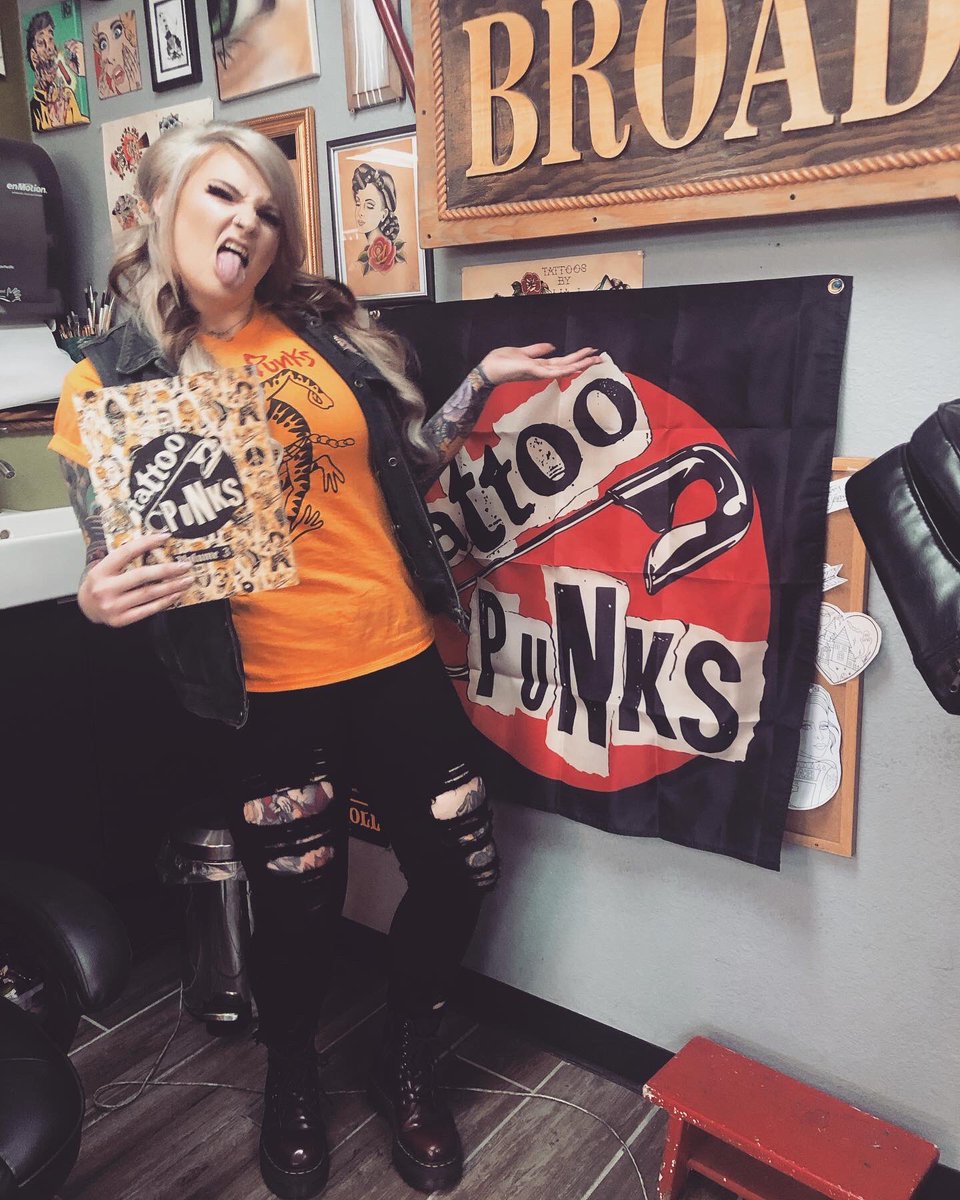 grave_crawler's tweet photo. Very stoked &amp; honored to be apart of this edition of @tattoopunks Vol.3🤘🏻 A lot of great designs by a lot of very talented artist all over the world. This book will be cherished. Go get yourself a copy today👊🏻👊🏻  
.
#punkasfuck #tattoopunks #punx #punktattoo #mymomwouldbeproud https://t.co/H7qY20uZfZ