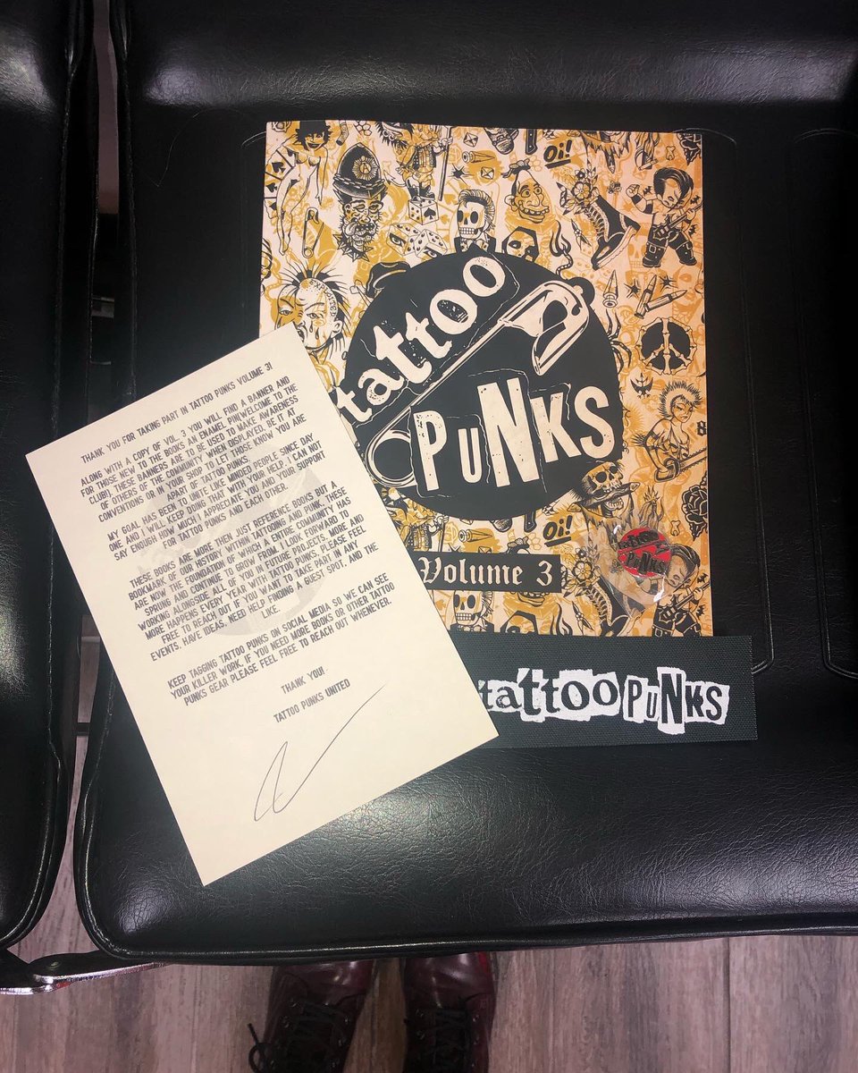 grave_crawler's tweet photo. Very stoked &amp; honored to be apart of this edition of @tattoopunks Vol.3🤘🏻 A lot of great designs by a lot of very talented artist all over the world. This book will be cherished. Go get yourself a copy today👊🏻👊🏻  
.
#punkasfuck #tattoopunks #punx #punktattoo #mymomwouldbeproud https://t.co/H7qY20uZfZ