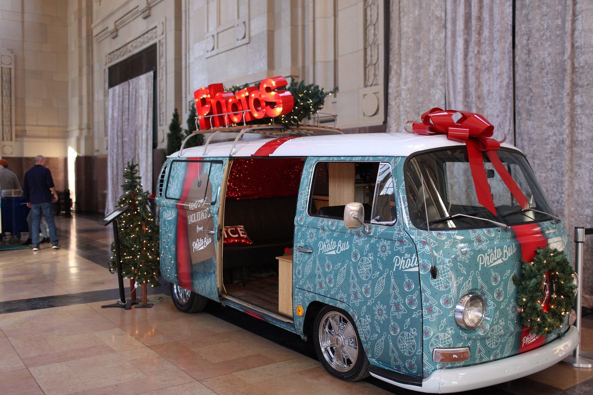 ThePhotoBusKC's tweet photo. We’re open!!!! Come check out our newest wrapped bus Today-Sunday we’ll have the Photo Bus set up for free photos at @unionstationkc for the Holiday Train! We’ll be open during the Holiday train hours. Wed. 2-730p Thur. 11-6p Fri-Sun. 11-8p. We hope to see you! say
#Thephotobus https://t.co/IrpHh6BQBu
