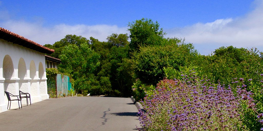 Stairway to Scala training, March 16-20, 2020, nestled in the beautiful East Bay hills across the bay from San Francisco. Don’t miss the early bird special plus get an additional savings of $100 with coupon code TWITTERMAR20. Offer expires 12/31/19. artima.com/shop/stairway_… #scala