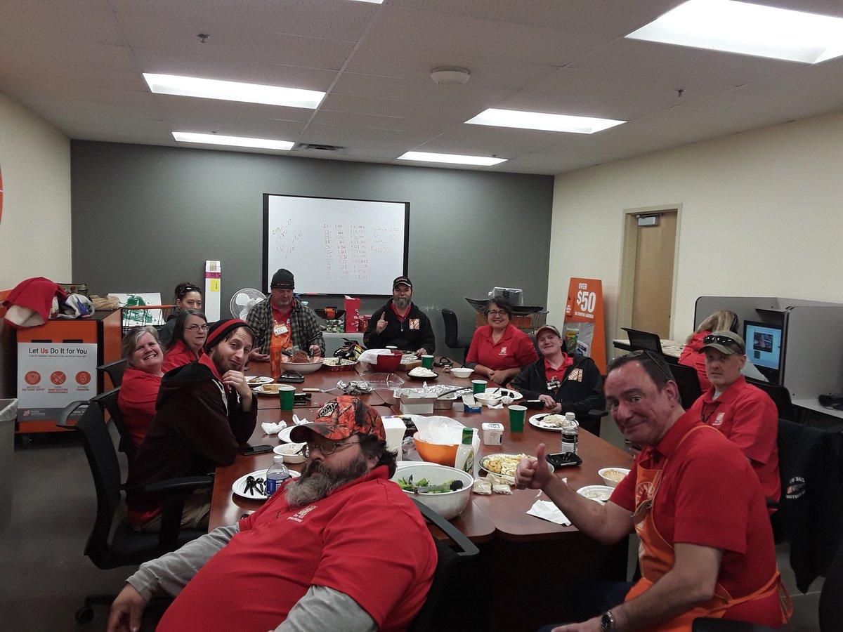 Thank you for working safe holiday potluck one great team  <a href="/scottlondonTHD/">Scott London</a> <a href="/CozyJerry/">Jerry Cozy</a> <a href="/hugh_x_campbell/">THDgemonthecoast8524</a>