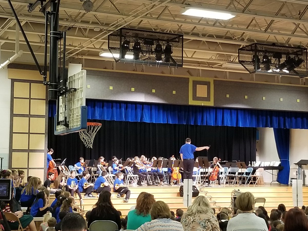 miss_stecklein's tweet photo. Willow Dale Winter concert!  Beautiful music Fourth &amp; Fifth grade.  Nice job Mr. Bauerle  &amp; Mr. Regosch! https://t.co/n9O0pm0GRd