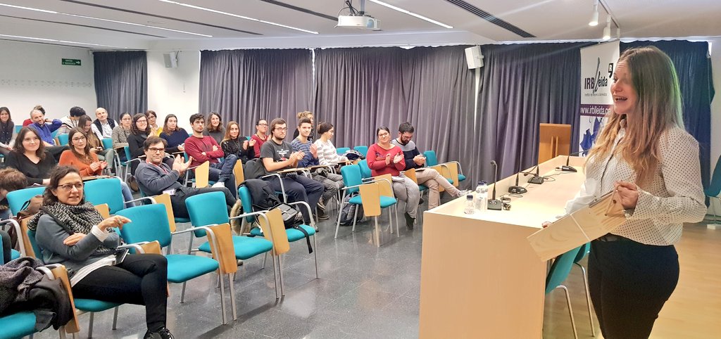 IRBDOCENCIA's tweet photo. @MariaAbadMendez @VHIO
Ha sido un verdadero placer tu participación en nuestra IX Jornada Jesús Montoliu.
Didáctica, cercana i motivadora, una gran docente. 👏👏👏
Desde @IRBLleida_Info esperamos que haya sido una grata visita a #Lleida
Gracias Dra. María Abad https://t.co/UOEC8ukVKP