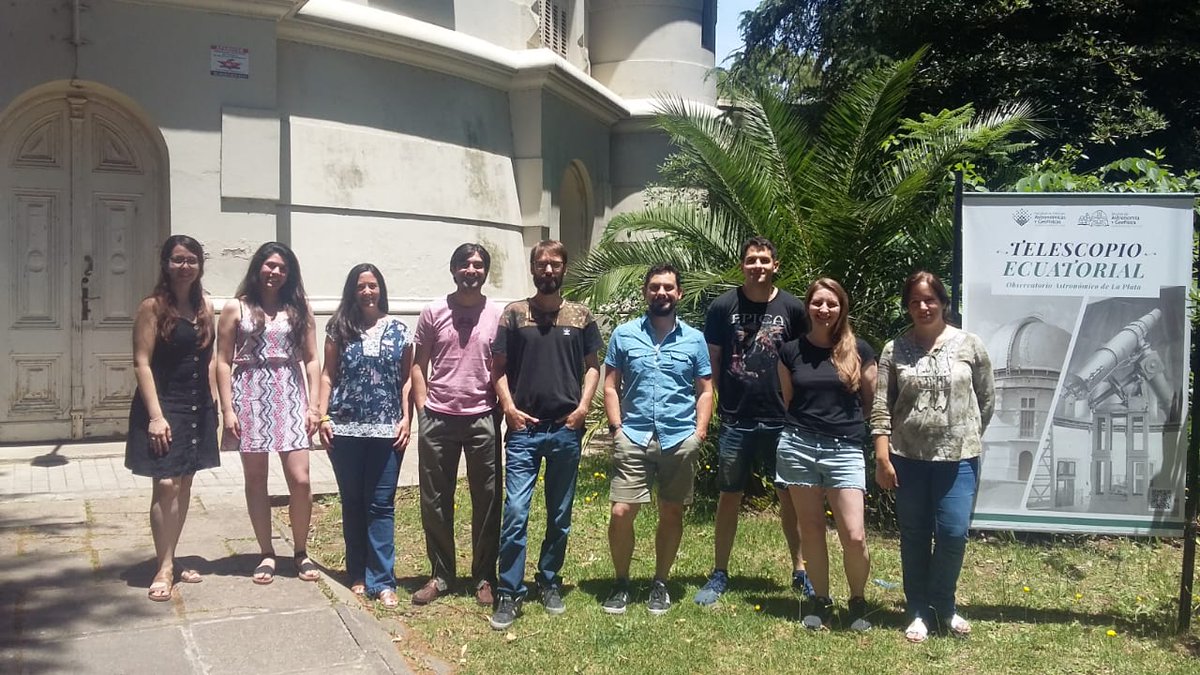 GOunlp's tweet photo. Tenemos nueva foto grupal 🤩☄️🌎☀️🌜 https://t.co/BDK3MxMgo3
