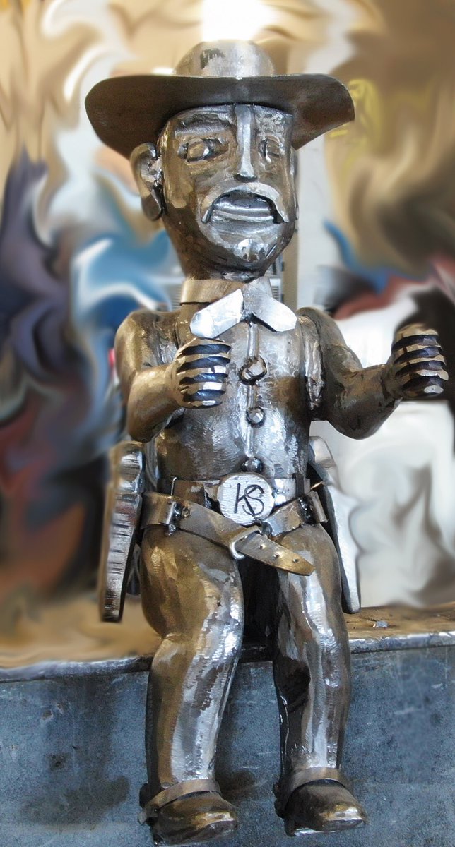 KeystoneSynergy's tweet photo. #KeystoneSynergy is proud to introduce our rendition on the Elf on the Shelf: the Prop in the Shop.
Follow Keystone on Facebook and Instagram to see where this bearded bandit ends up next. https://t.co/IJRe4xxvJ7