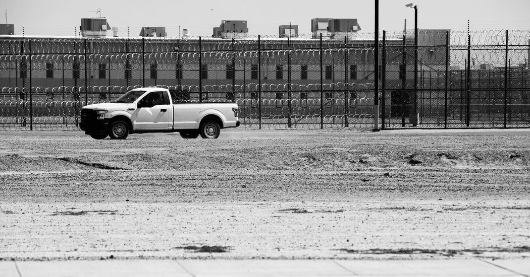 UofDenver's tweet image. In his recent @nytimes op-ed, @UofDenver's own @crimmigration, #Law Prof in DU's @SturmCOL, makes a case for shutting down the U.S. #Immigration #PrisonSystem and redirecting funds spent on jailing #migrants to better help them 👉 bit.ly/NYT-AbolishImm… #InternationalMigrantsDay