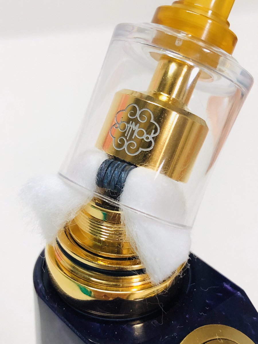 MeitoVape's tweet photo. おはようございますです😄🎉

見た目の美しさ。
dotmodはvape始めた頃からの憧れのメーカーである🤩✨
dotaioも恐らく綺麗なのだろう🤔

@dotmod #dotmtl #写真好きな人と繫がりたい #vape https://t.co/h3ehgoaOqj