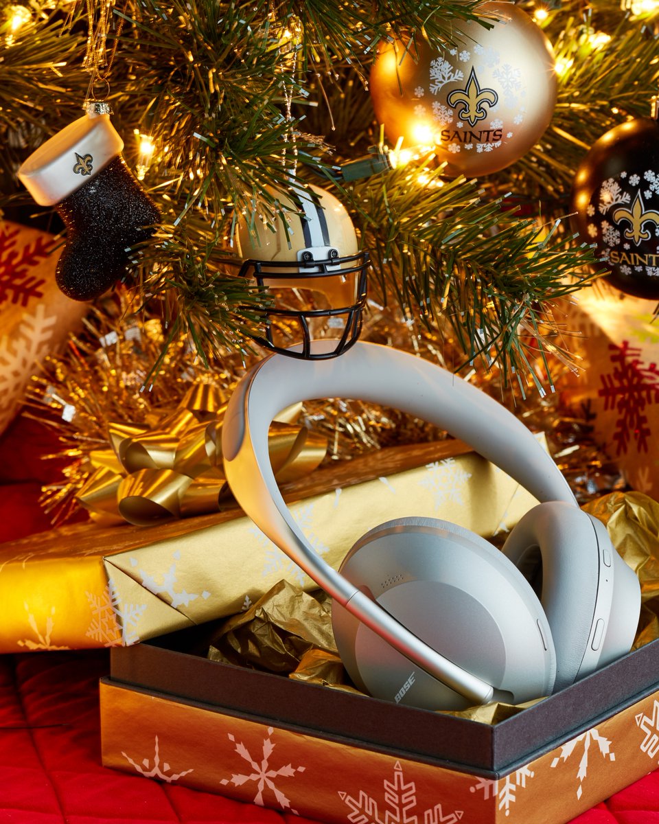 Saints's tweet photo. Would you use #BoseHeadphones to enjoy holiday music? Or block it out?  RT for your chance to win @Bose Headphones 700 and #Saints merch! #HeadsUpHoliday

https://t.co/mEsDV9IblP https://t.co/69d0LjjBAC