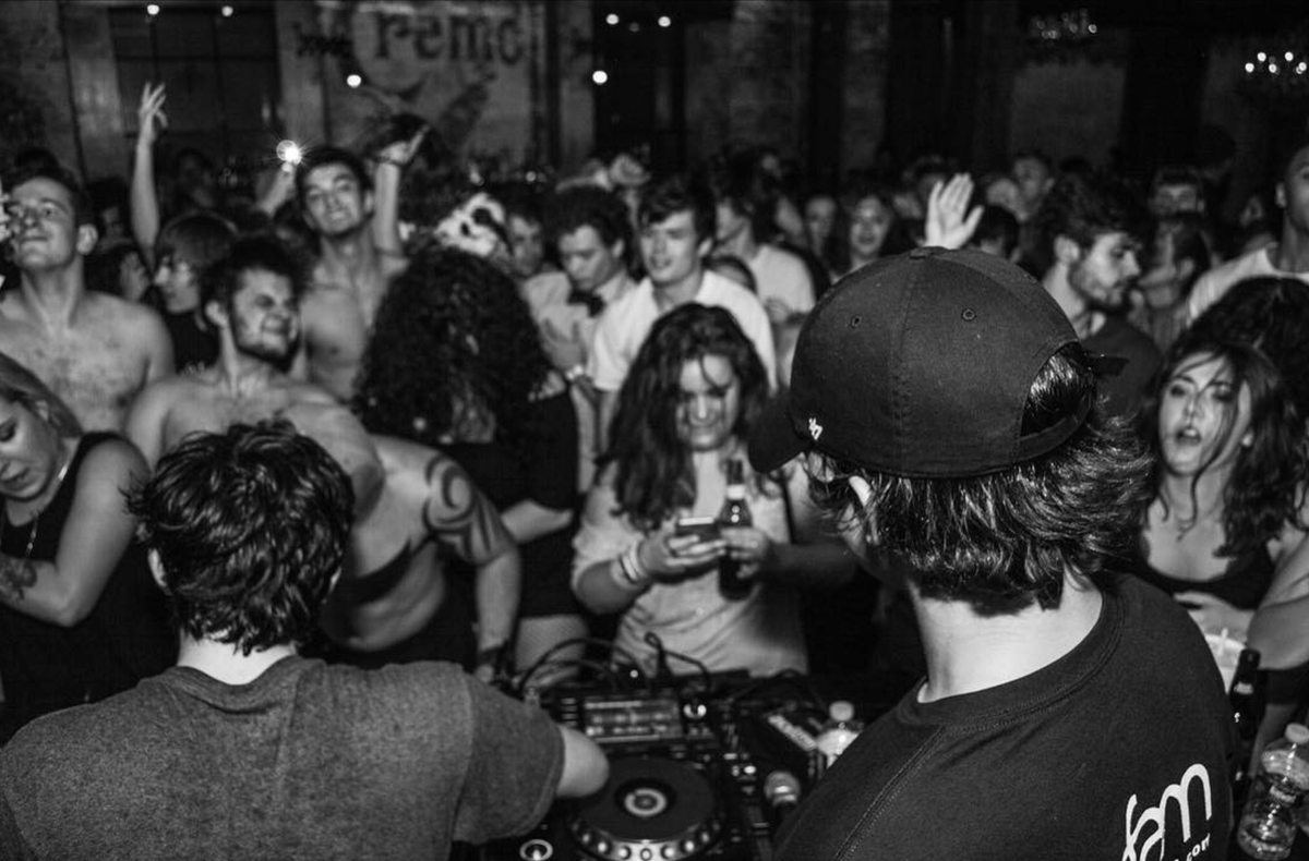 LOFTCLUBirl's tweet image. 🚨*LOW TICKET ALERT*🚨 

We&apos;re almost out of rsvp tickets. Get your FREE ticket today before we&apos;re completely out 

 LINK: bit.ly/loftclubdec