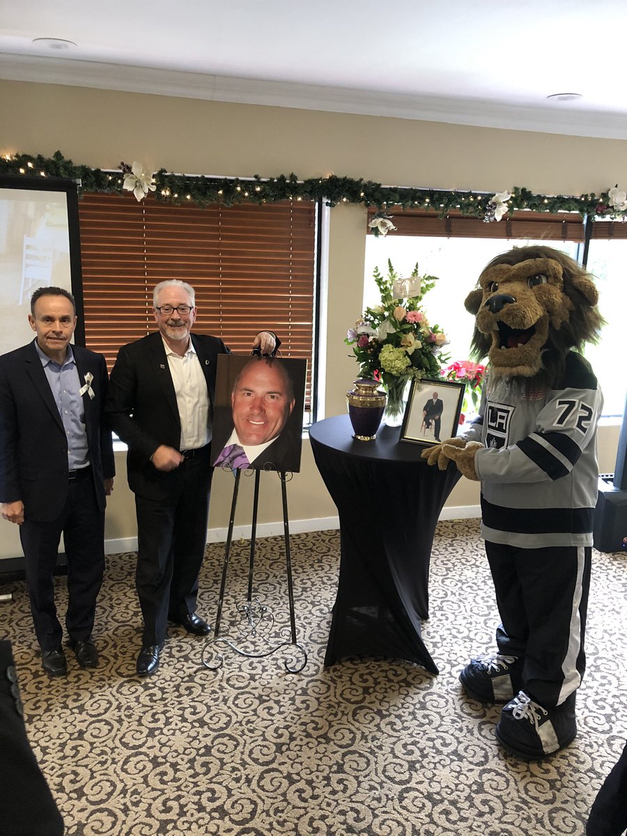 BaileyLAKings's tweet photo. Today I was honored to be at the Celebration of life for Mike Ross. #RIPmyFriend https://t.co/MQcSrmAjeW