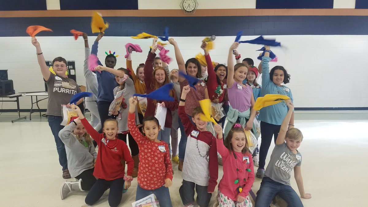 michellegates25's tweet photo. What an exciting day at South Elementary for our 5th graders! Technology Day 2019 was a fun-filled success! @ElementarySouth #SouthStarsPG #pgtechday https://t.co/eVCI2wOGbp