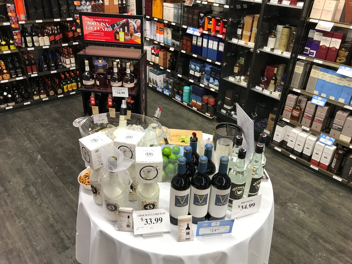 CSWS_MB's tweet photo. #TastingAlert 🚨 We are @LiquorMarts Grand Park until 6PM pouring @licor43_es Orochata, @BrennivinUSA, tonic & lime and @BodegasVolver 100% Tempranillo. Receive a free double rocks glass with a purchase of Orochata! Happy #HumpDay! #FreeTasting #ChristopherStewart https://t.co/ShXiQfLjdb