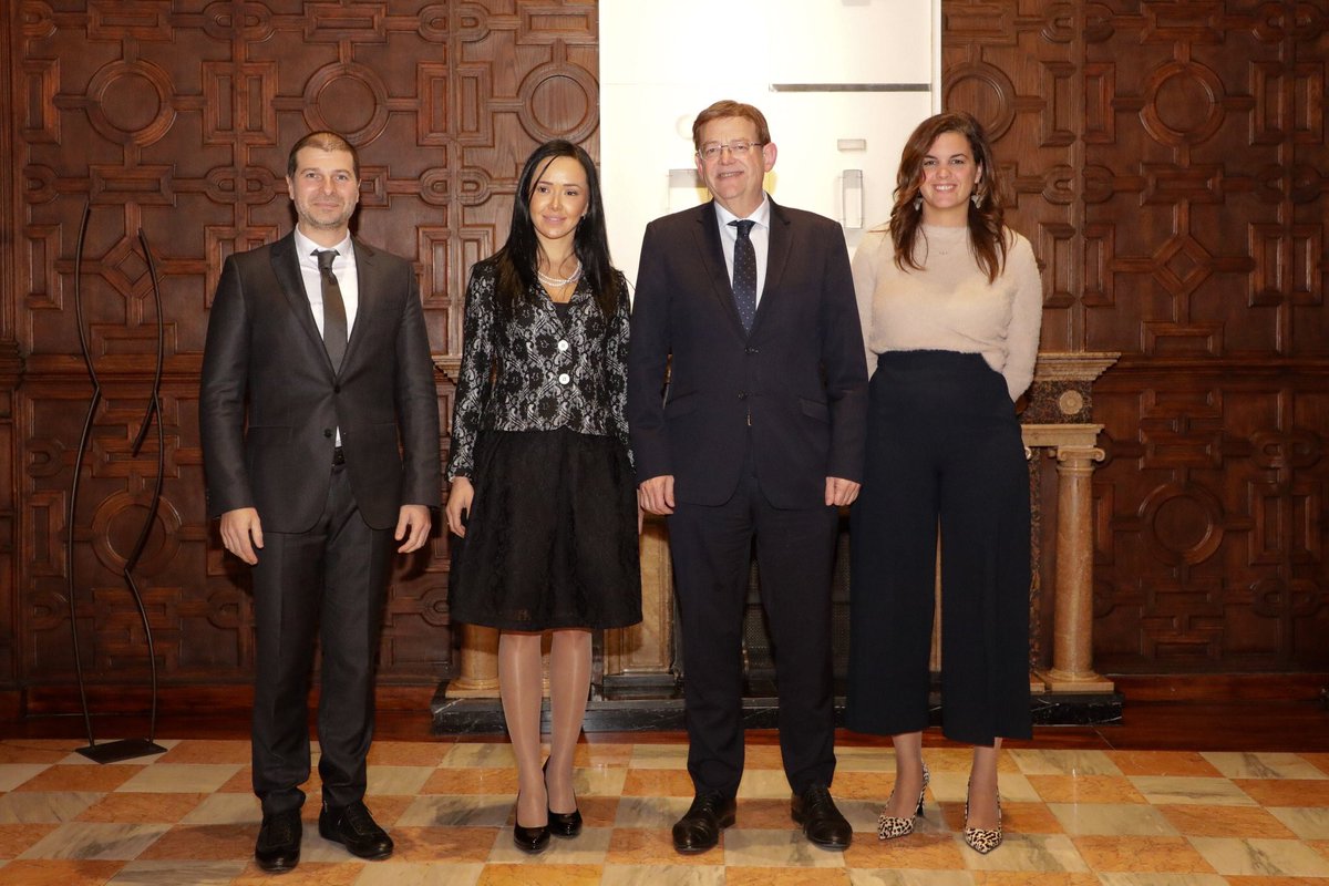 SanGomezLopez's tweet photo. 🚀 Hace 7 meses #València fue escogida como sede del @WebitCongress en 2020, un triunfo de todo el ecosistema startup y de la decidida apuesta de las administraciones. Hoy el Presidente @ximopuig ha recibido a @PlamenRussev en el @palauGVA. We are ready for the #Webit2020! https://t.co/zUvuQ0wttL