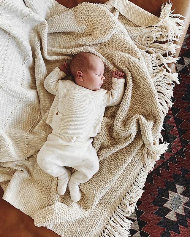 He doesn’t sleep all over the house anymore. 💔 That was fast. But at least nobody will accidentally sit on him on the couch (somehow this is a fear of mine?). I already want another one. ift.tt/2PXOSUq