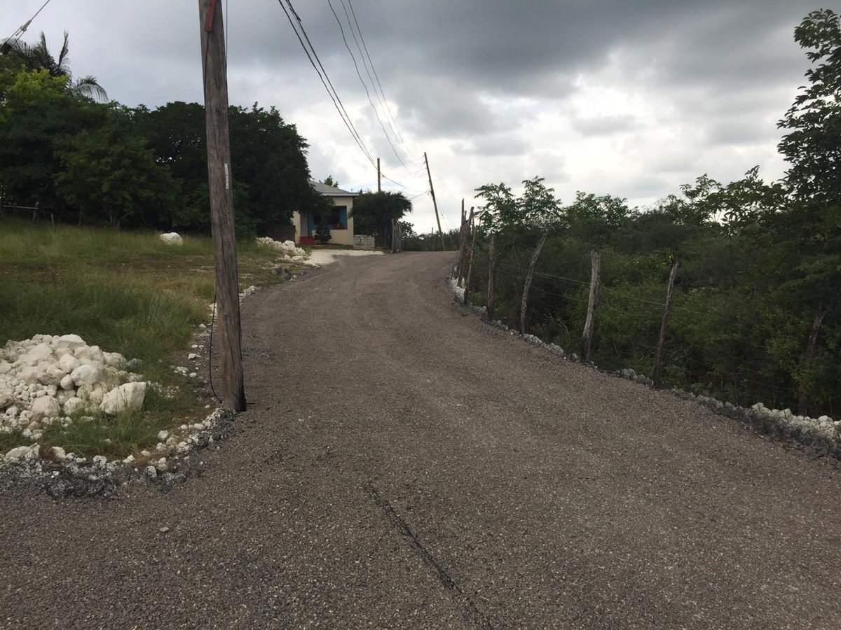floydgreenja's tweet photo. Remember Miss Lucy with the great view, well it is definitely much easier to get to her home now. #BetterSW #GrowWithGreen #SandyBank #MoxamTown https://t.co/aKk5oIIHL4