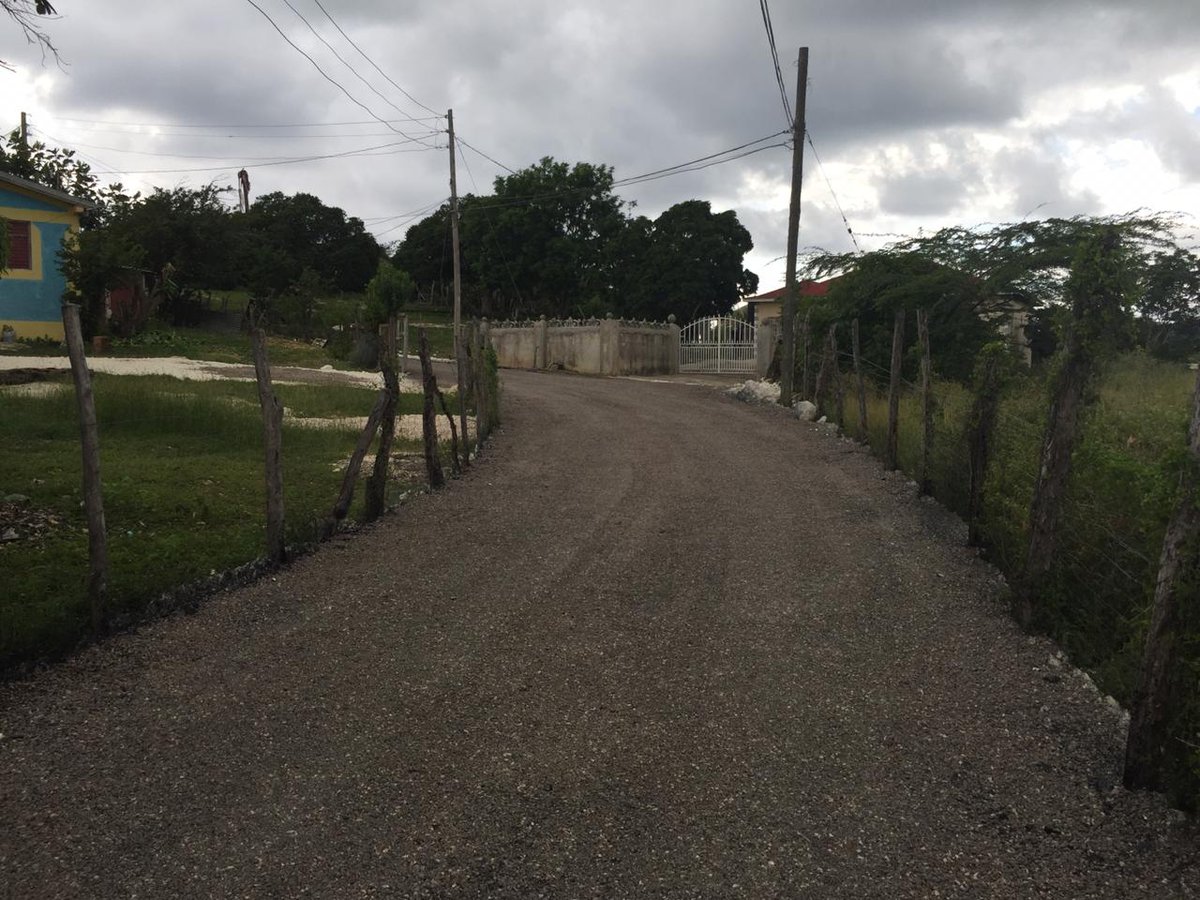floydgreenja's tweet photo. Remember Miss Lucy with the great view, well it is definitely much easier to get to her home now. #BetterSW #GrowWithGreen #SandyBank #MoxamTown https://t.co/aKk5oIIHL4