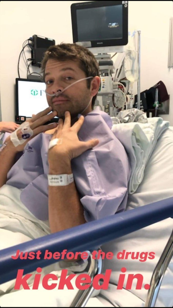 CastielsAngels7's tweet photo. Let’s give @mishacollins lots of prayers and send him lots of love!!! Xoxo #SPNFamily #Supernatural #FeelBetterMisha https://t.co/NFkuzB12DM