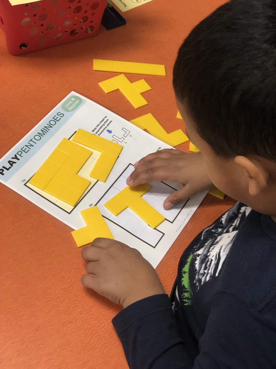 AVedeikis's tweet image. Watching kindergartners use Pentominoes to work on their visual/spatial thinking. #aignurturing #kinderfun #rssaig