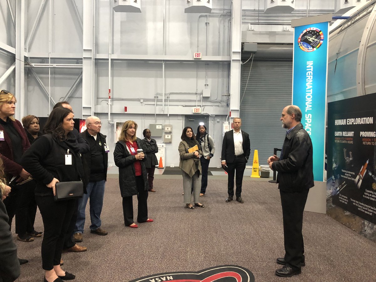 GHPartnership's tweet image. The Partnership team toured @NASA_Johnson and @HouSpaceport to learn more about the latest technologies and innovations that are moving Houston’s space economy forward. #houstontech #spacecity