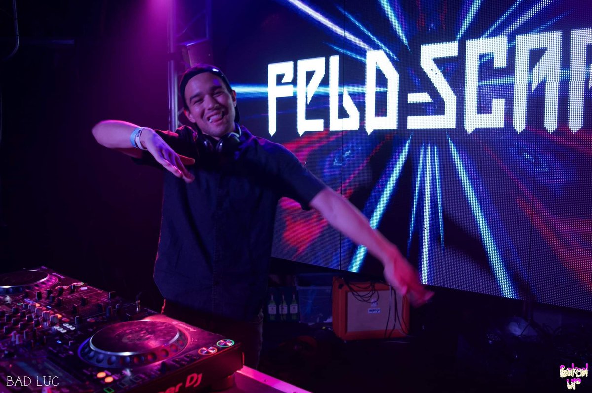 feldscarr's tweet photo. Say @postmates I’m Jewish so I will have no problem saying you’re #betterthansanta if you could help me towards getting a new Dj mixer to replace my old DJM 600 🙌🏽 https://t.co/Lchg7qwfbp